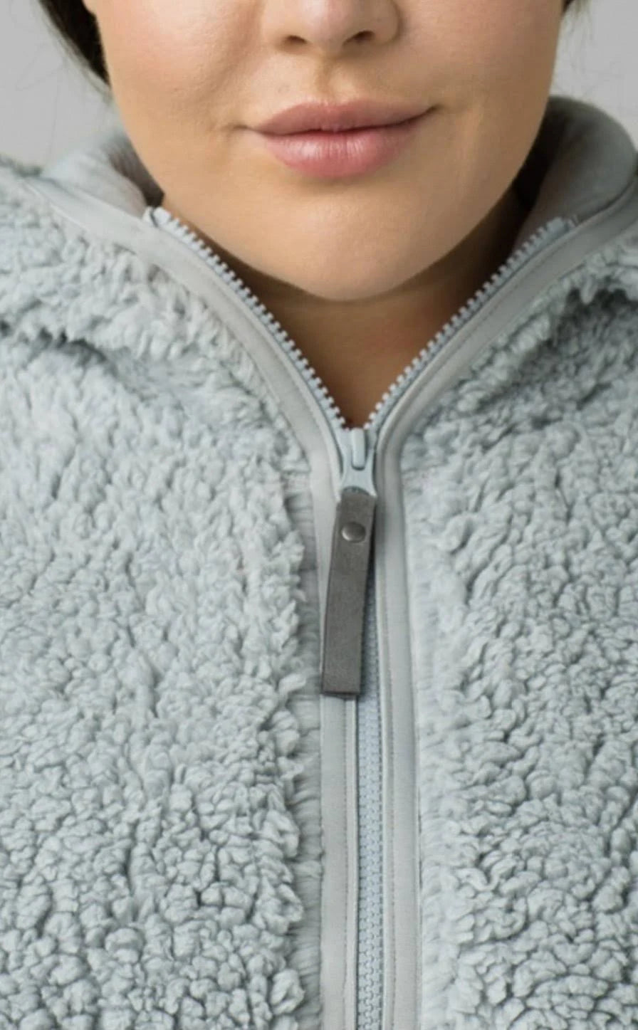 Dream Dust Half Zip E413