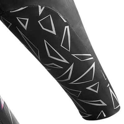 Black Red Wetsuit E1442