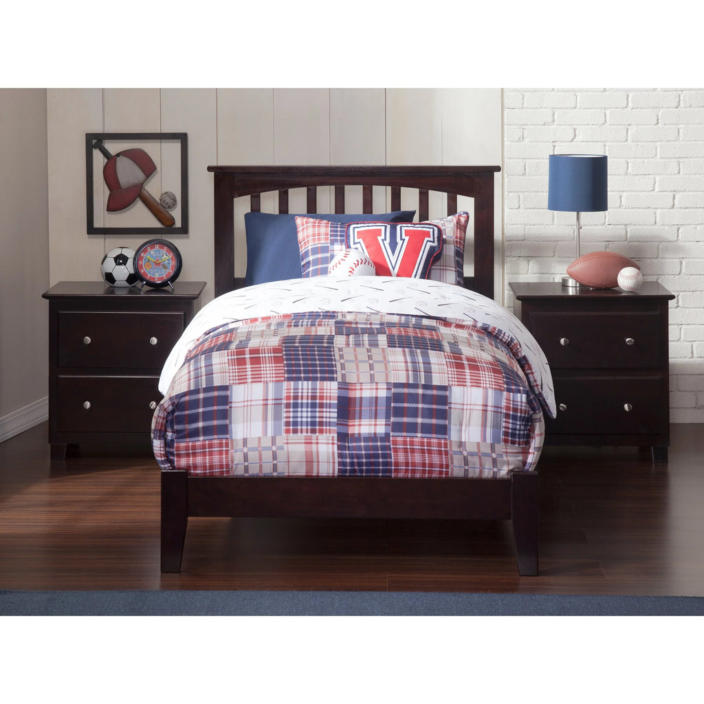 Twin XL Platform Bed with USB Charging Station U4169