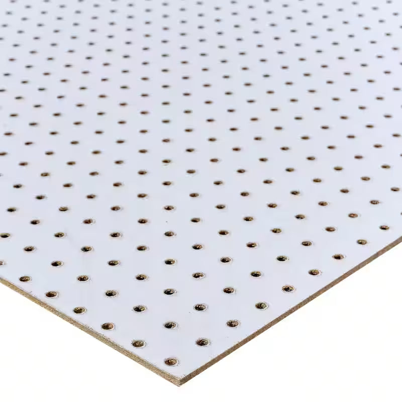 White Pegboard O51915