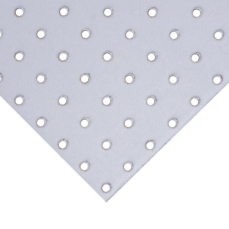 White Pegboard O51915