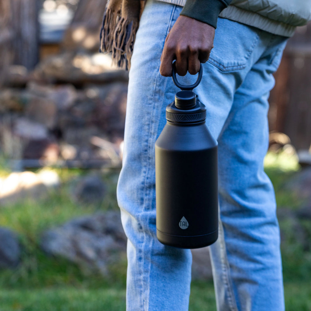 Stainless Steel Water Bottle 64 fl oz, Black G9967