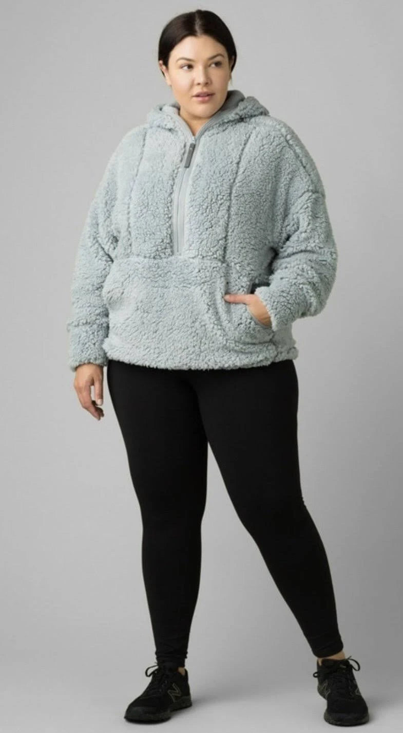 Dream Dust Half Zip E413